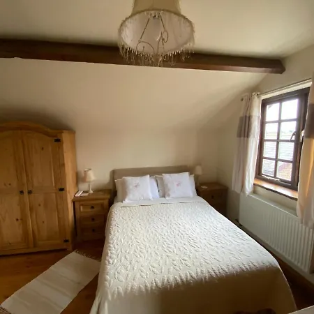 Thompsons Arms * Flaxton